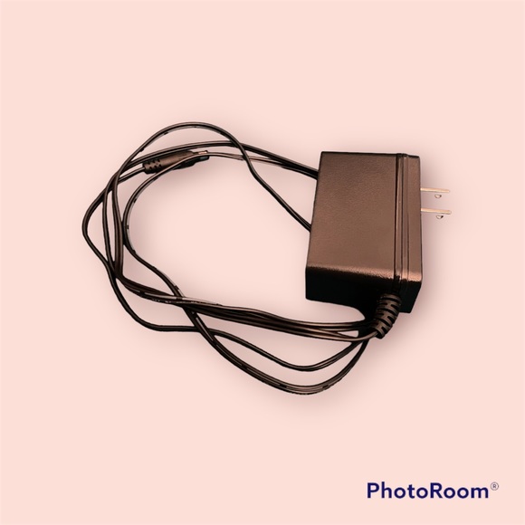 Motorola MB8600 DOCSIS 3.1 Cable Modem - Picture 6 of 9